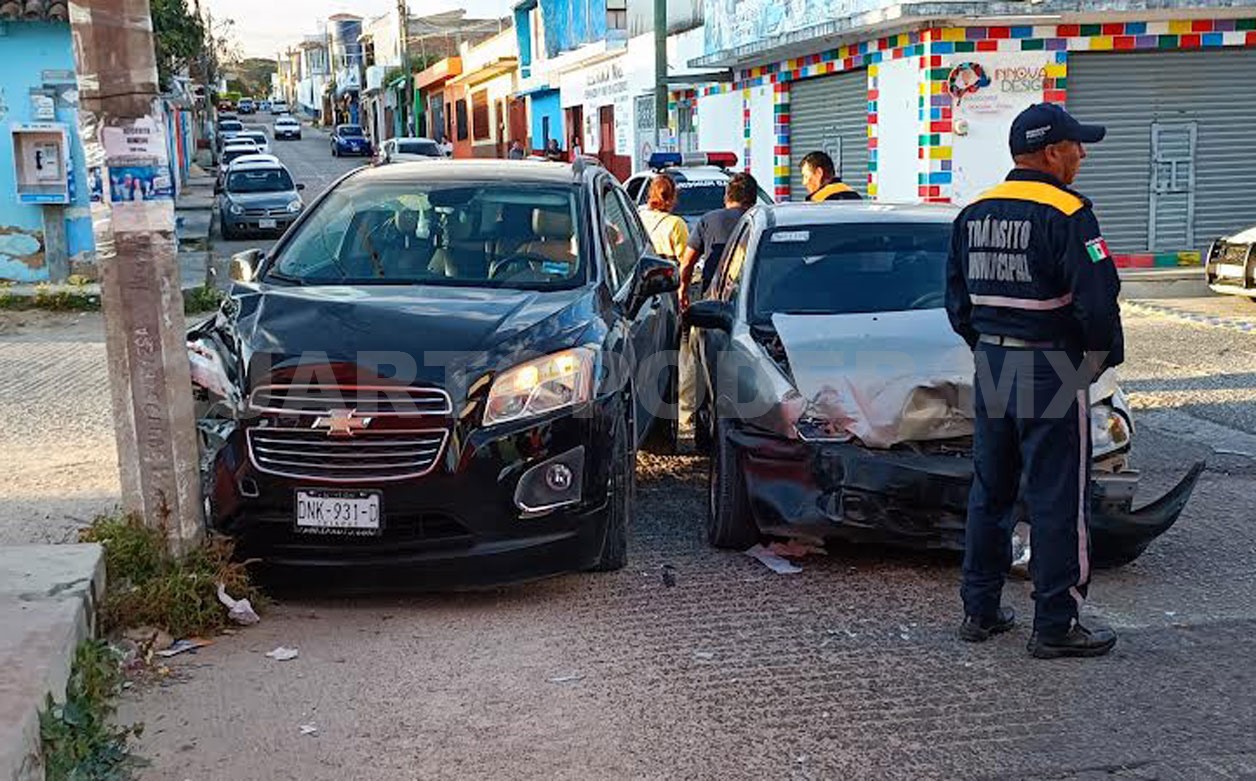 Tres Lesionadas En Aparatoso Accidente