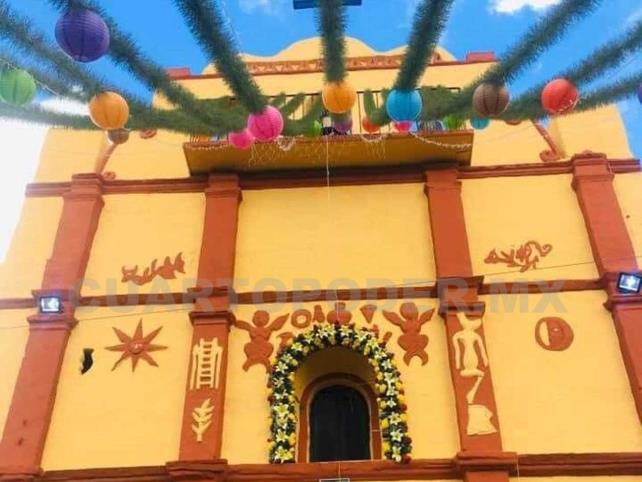 Cuxtitali realiza fiesta patronal en San Cristóbal