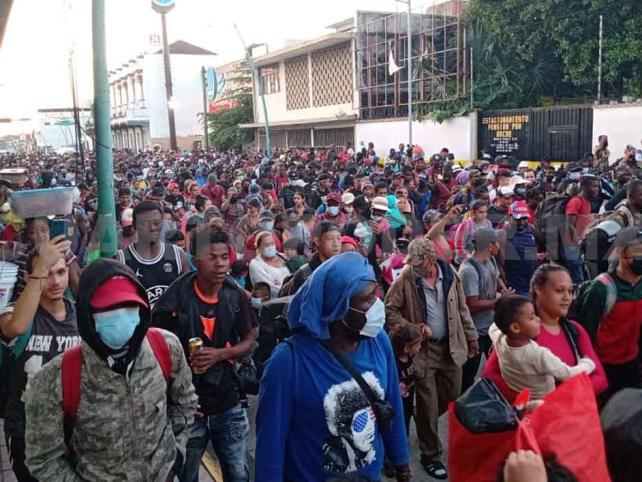 Nueva caravana de migrantes parte de Tapachula