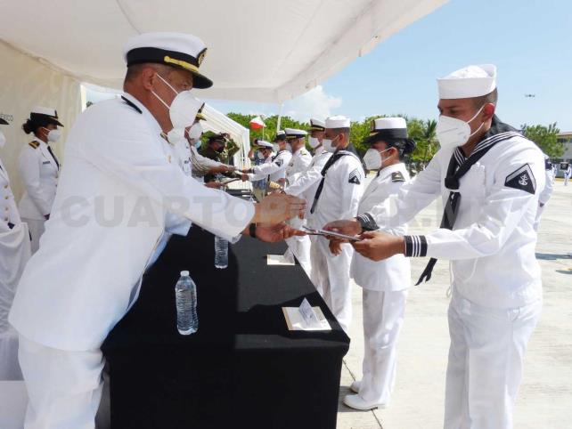 Conmemoran Día de la Armada de México