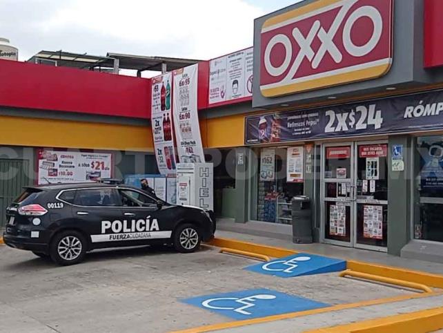 Atracan tienda OXXO y se llevan 20 mil pesos