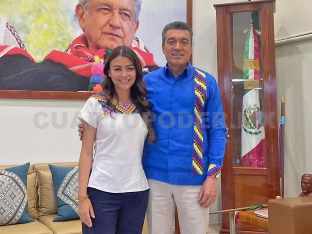 Sasil de León se reúne con el gobernador Rutilio Escandón en Palacio de Gobierno
