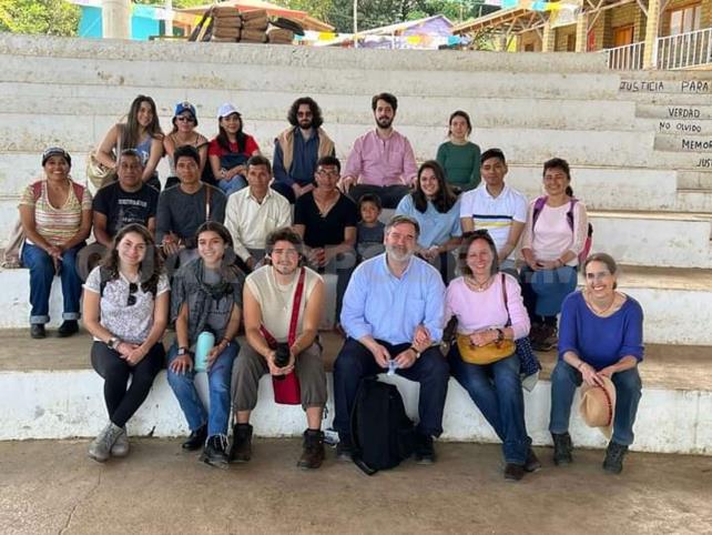 Sostuvieron conversatorios  en SCLC alumnos de la Ibero