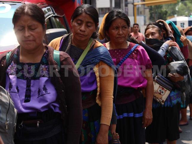 Marchan por cinco desaparecidos de Chenalhó